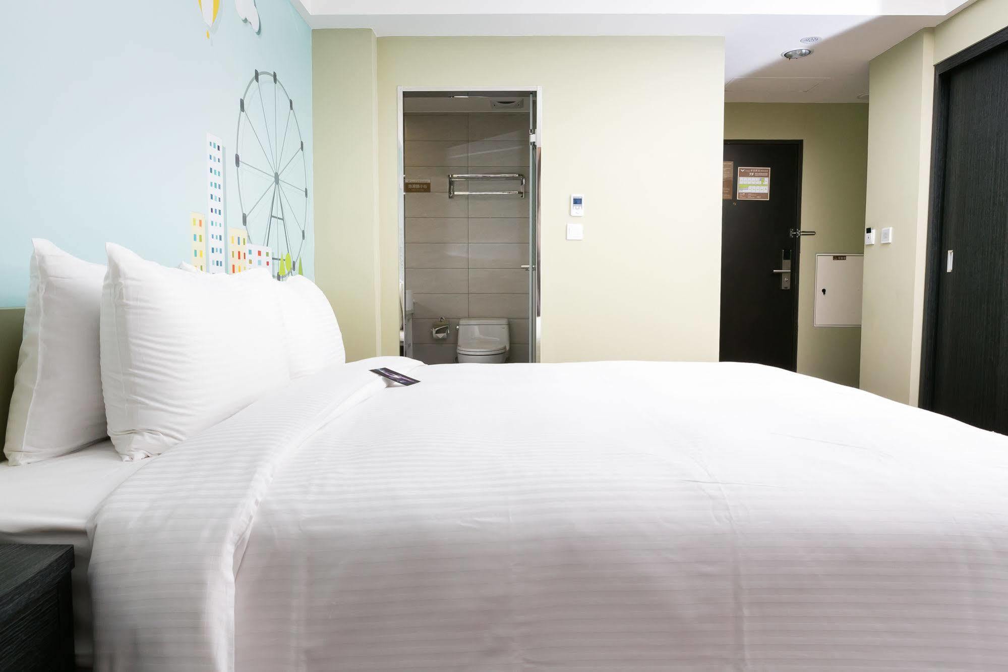 Wish Inn Hotel Kaohsiung Exterior photo